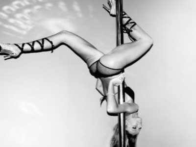 Pole dance
