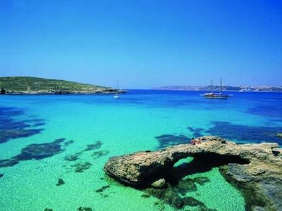 Blue lagoon 1