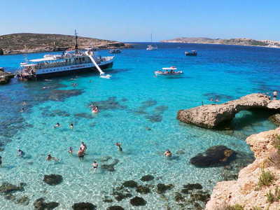 Blue lagoon 2