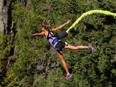 Saut elastique evjf
