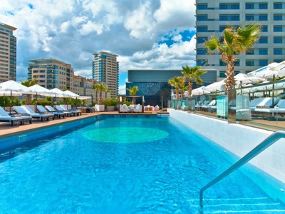 Beach club bcn